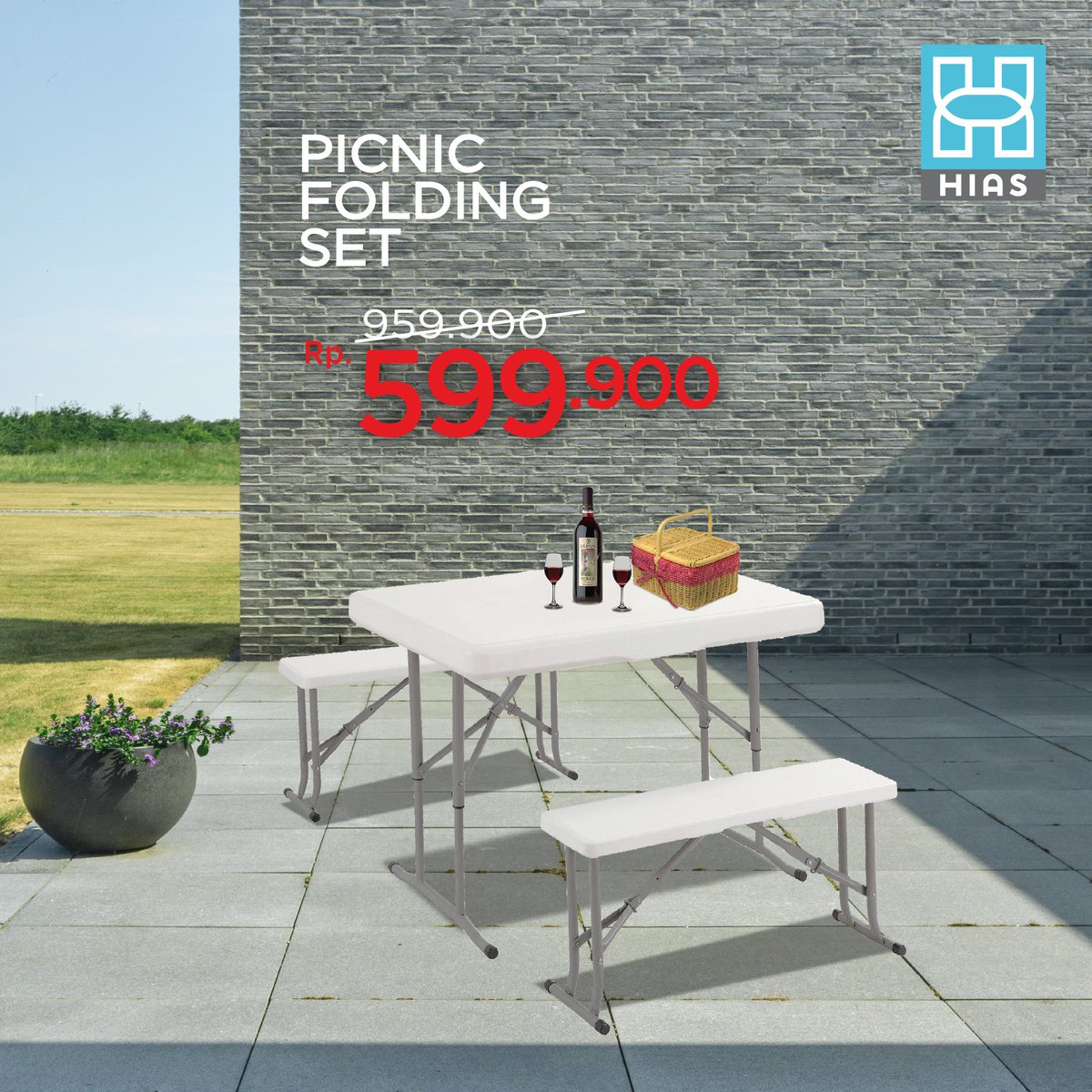 Buat perjalanan piknik bersama keluarga jadi mudah dan praktis dengan Picnic Folding Set HIAS yang ringan dan mudah dibawa! Segera ke @hias.id dan nikmati best price selected items dari @hias.id hanya sampai 13 December 2018! 
.
Syarat &amp; Ketentuan berlaku, selama barang masih ada