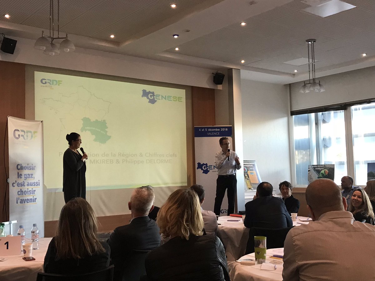 Mateudi_Ronan's tweet photo. Séminaire de lancement de la GENEration Sud-Est, le collectif des encadrants de la DR Sud-Est à Valence les 4 et 5 octobre : naissance d’une nouvelle DR &amp; création d’un collectif mobilisé &amp; engagé @WLGaz https://t.co/dw5wVeqHBw