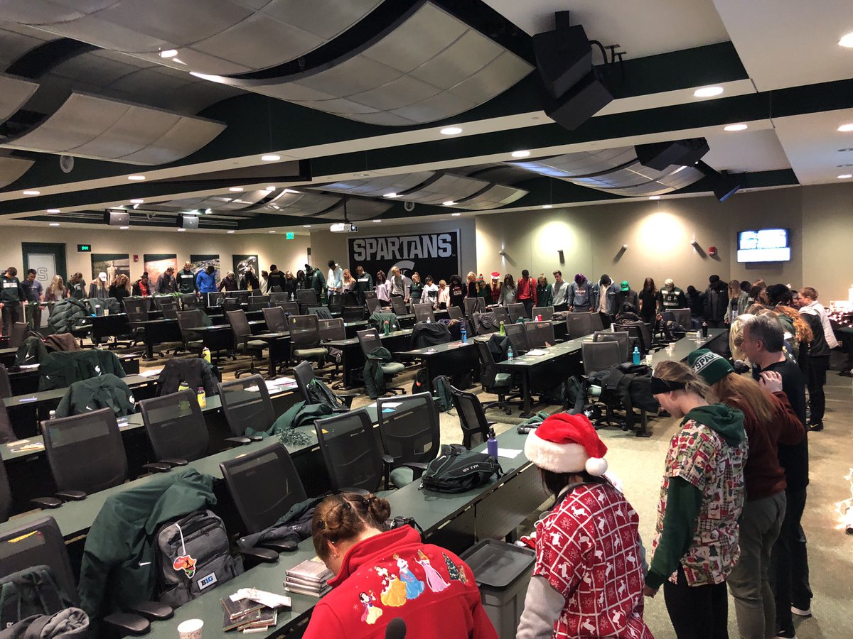 qbez11's tweet photo. First two pictures: the first @MSU_AIA meeting of 2018 in January. 

Final two pictures: the last @MSU_AIA meeting of 2018 tonight. 

God is good, God is faithful, and God is at work through tough times here in the MSU athletic department. https://t.co/qi9tuNDCWP