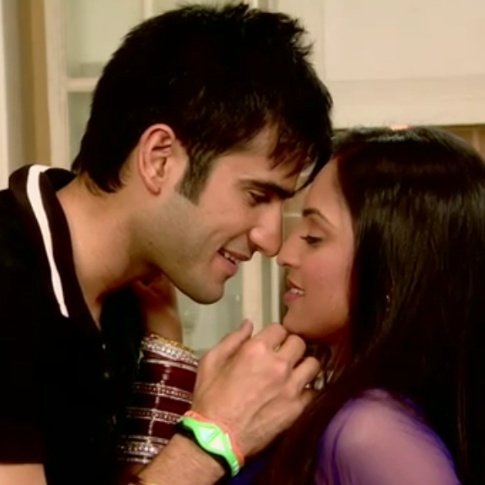 Kryanaddicts1's tweet photo. #NewProfilePic https://t.co/X6fKyxrfwG