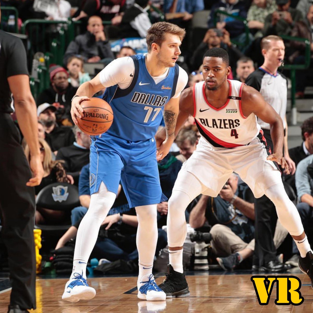 VarsityReport's tweet image. Rookie of the month Luka Doncic drops 21 pts in a big win over the Blazers!
.
#varsityreport #nba #basketball #hoops