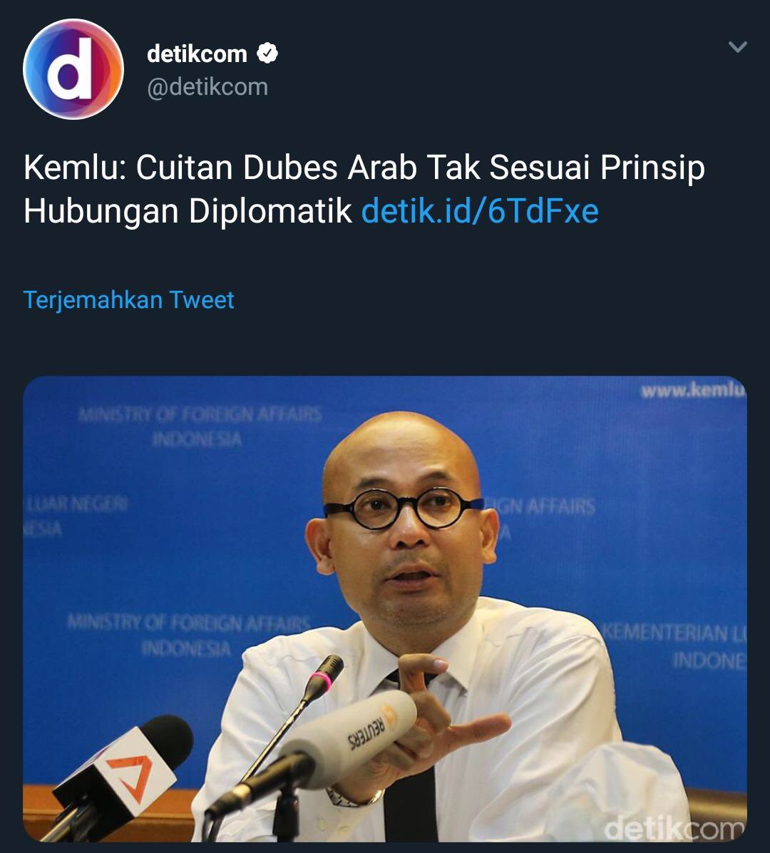 bahanlucu's tweet image. #PulangkanDubesArab #PulangkanOsamahSuaibi #DubesRI #NKRI #Jokowi