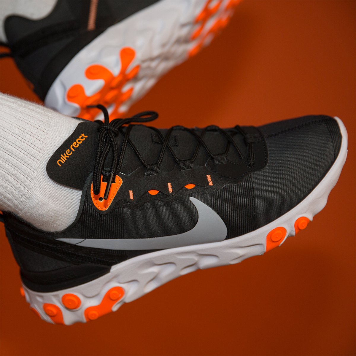 nike react element 55 black cool grey total orange