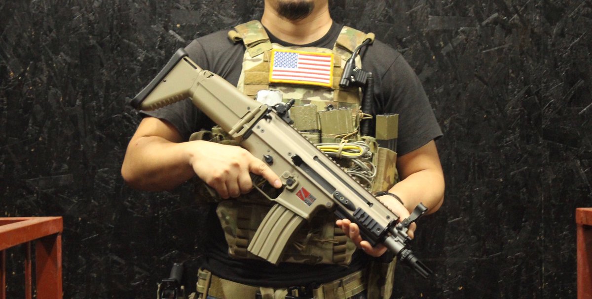 東京マルイ SCAR-Lの全長を切り詰めショート化したFIRSTオリジナル