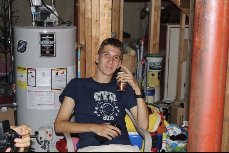 This is my friend and current college teammate Noah Farrelly. Noah was running by himself today and he was hit by a car and He is currently in the icu. My prayers go out to him and his family during this tough time and I hope for the best my teammate. Keep fighting Noah! We ❤️ u