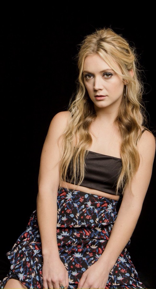 { Starter for -> @C0NFLICTEDKYL0 }

“Our spot at 1700.” She whispered to herself as she checked herself in the mirror one last time. 

She left her quarters and began wandering to the spot she once showed Ben, which was now deemed theirs.