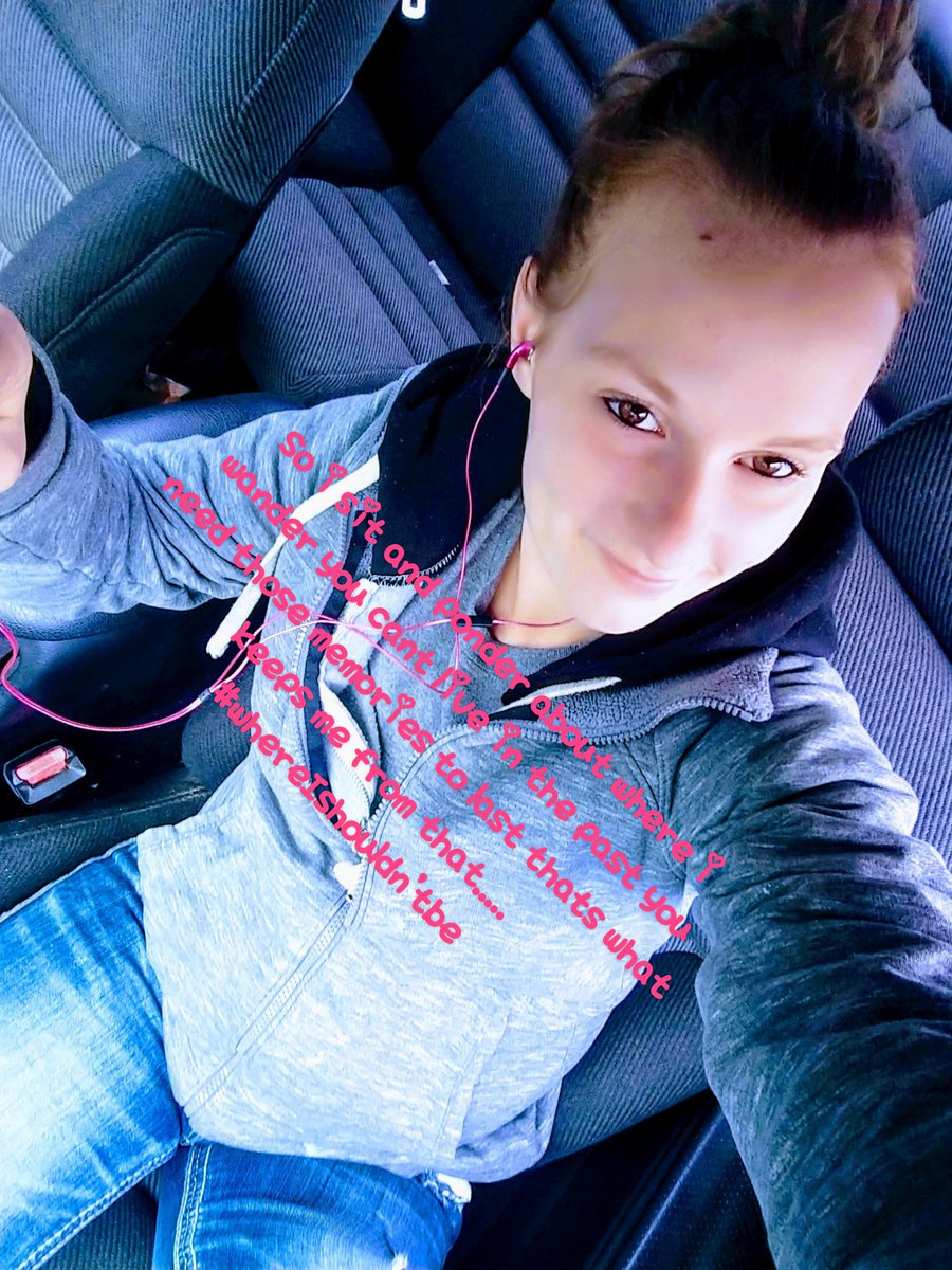 leannamichell13's tweet image. 😍😘