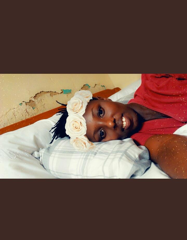 bruno_akampa's tweet image. On #TwitterVAR series today, we witness another episode of Unsafe streets. 😂😂😂😂😂😂