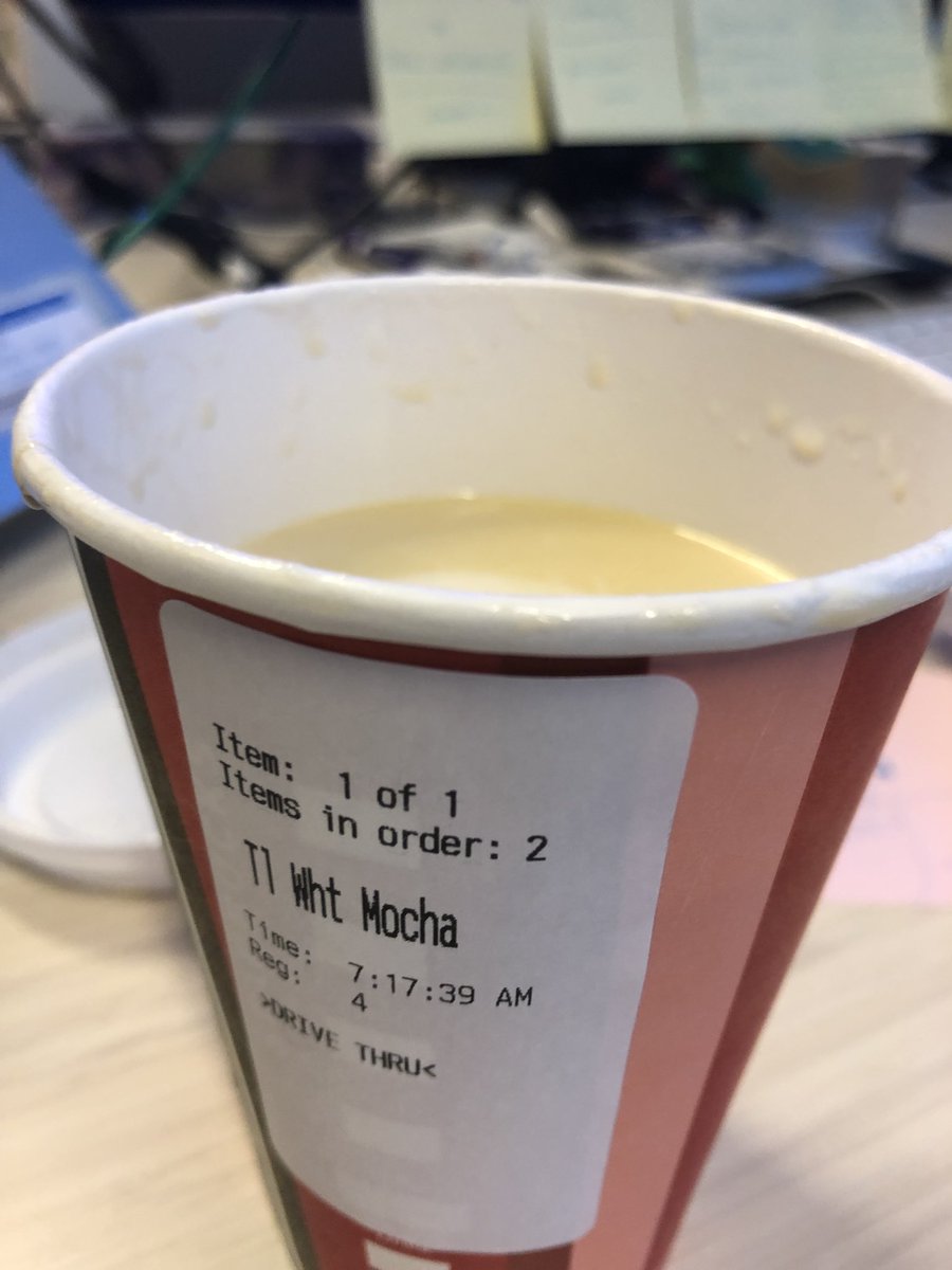 AniaHyperfish's tweet photo. And so it happens again...great job @Starbucks #disappointed #timeforhomemadeespressomachine https://t.co/tzivq6klvV