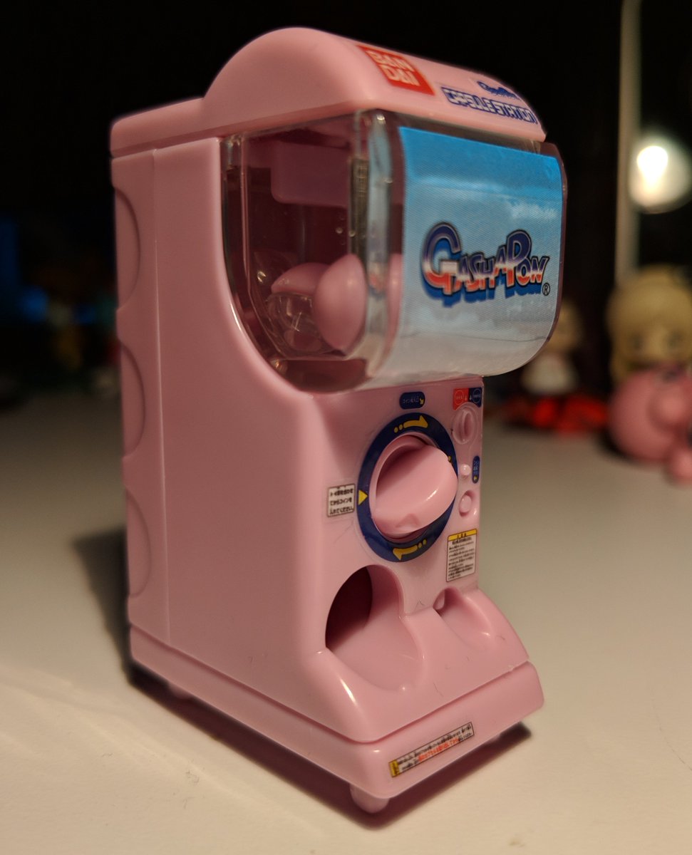 ArtsyNeurotic's tweet photo. There’s just something so adorably meta about a mini gashapon machine…
It's only maybe 2.5 inches tall, but it can dispense tiny balls and comes with even tinier stickers to put on it!
#gashapon #capsulestation https://t.co/cn7jgEUDcL
