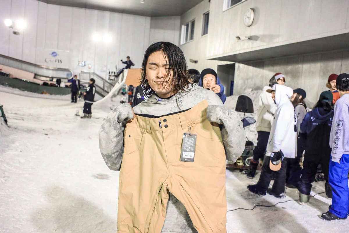yukigakusai's tweet photo. FALL SNOW FES
γγγ«γΌγγΈγγγγͺγΌγ©γ³γγͺγγ§γζ₯½γγζ»γγΎγγγοΌπ
ζ©γε―γγͺγγπ₯Ίπ₯Ί
ιͺιγγβοΈβοΈ
#γΉγγΌγγΌγ欲
#snowmagicfestival
#sandbox #transformgloves #westbeach #landing https://t.co/zZOpyH5aNG