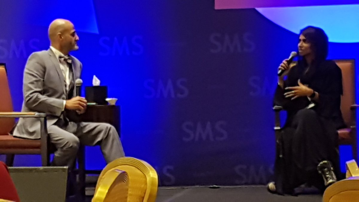 moalameldeen's tweet photo. Does hard work encourage you or discourage you? 
@SMSummitME #SMSummitME #SMSummits #SocialMedia #event #Dubai #SMSummitJo #DIFC @ritzcarlton @omnesArabic 
#قمة_الشرق_الأوسط_لشبكات_التواصل_الإجتماعي
#قمة_شبكات_التواصل_الاجتماعي
#سوشال_ميديا #تواصل_اجتماعي https://t.co/t68D2bUFQ8