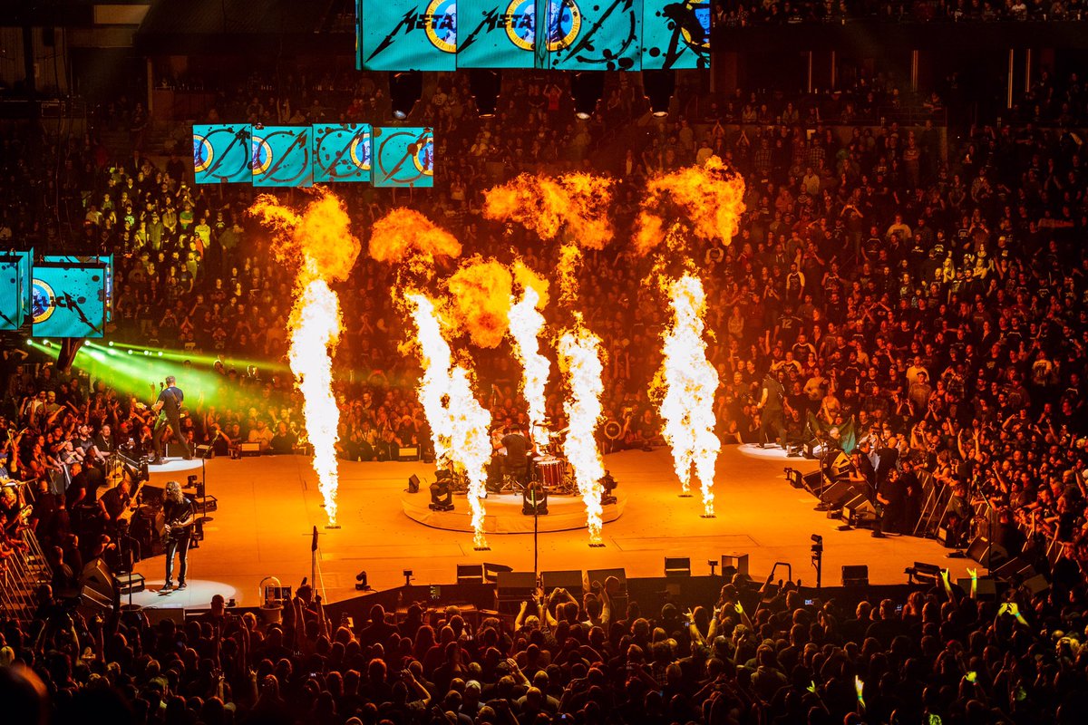 mykcrawford's tweet photo. 13,184 @metallica fans broke a 19-year attendance record at @spokanearena on Sunday. #metallica #metinspokane #metallicafans #htbarp #concertphotographer #musicphotography #musicphotographer #spokane #spokane https://t.co/b5Bx8S0wz0