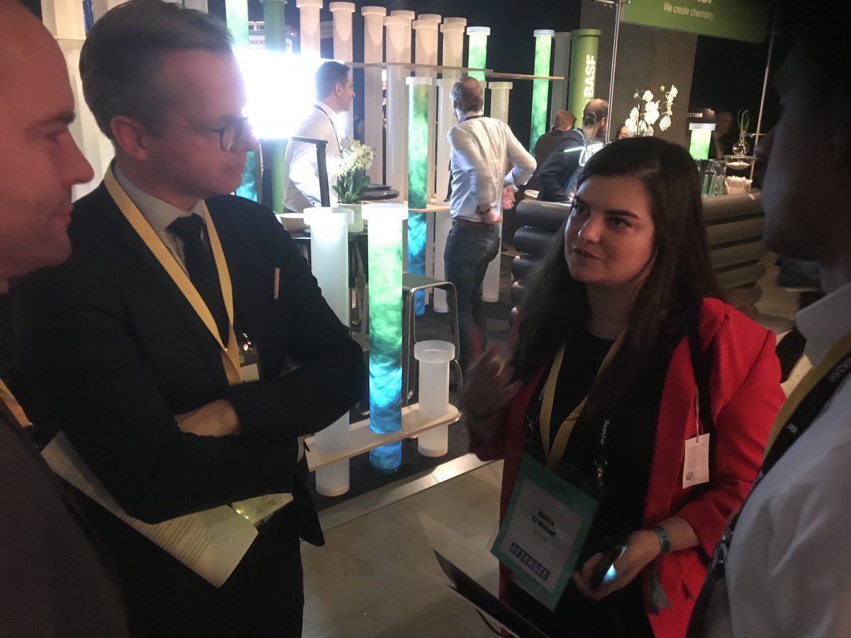 SveAmbFI's tweet photo. Ruotsin elinkeino- ja innovaatioministeri @mikaeldamberg’illa kiireinen päivä #Slush18'ssa. Tapaamiset #Combient’in Mats Agervisin kanssa teemoista #AI &amp; #startup’it sekä @wartsilacorp’in @jaakko_eskola’n ja @Fortum’in @PekkaLundmark’in &amp; @Vattenfallgroup’in kanssa. #SWEinFIN https://t.co/Ax4BzFFCur