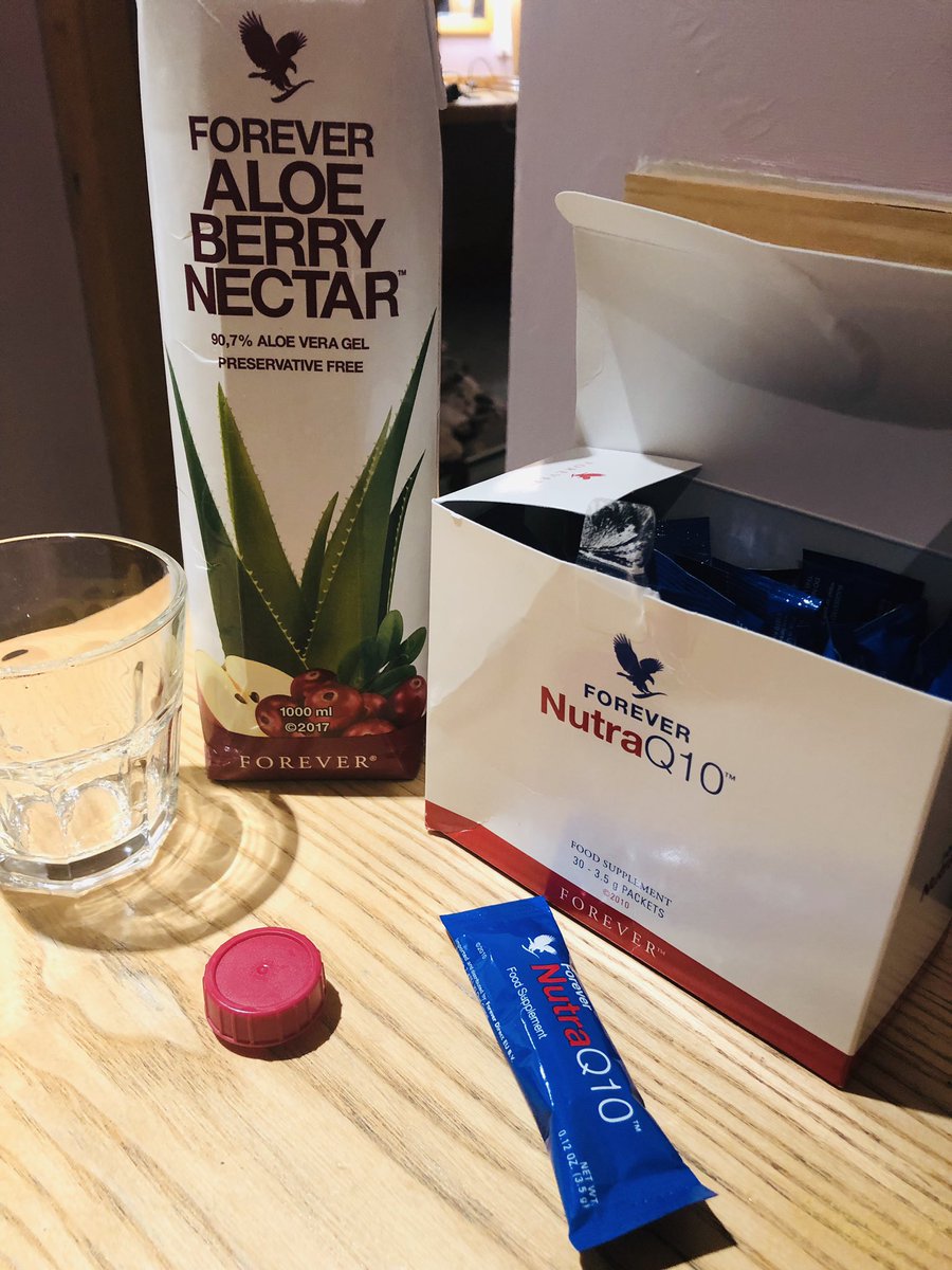 Morning !!! Another loooong 12 hours day of panto rehearsal ... let’s do it ! <a href="/OfficialForever/">Forever UK, Ireland & Iceland</a> 👊🏻 #aloevera #gel
