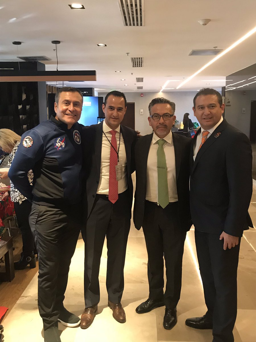 Artifex Angels (@artifexangels) on Twitter photo El talento no tiene estratos tiene ingenio. Agradecido por coincidir con grandes ejemplos de Mexicanos @guil!lermoquiroz <a href="/IsraelGReyes/">Israel Reyes Gomez</a> <a href="/ArtifexAngels/">Artifex Angels</a> El talento no tiene estratos tiene ingenio. Agradecido por coincidir con grandes ejemplos de Mexicanos @guil!lermoquiroz <a href="/IsraelGReyes/">Israel Reyes Gomez</a> <a href="/ArtifexAngels/">Artifex Angels</a>