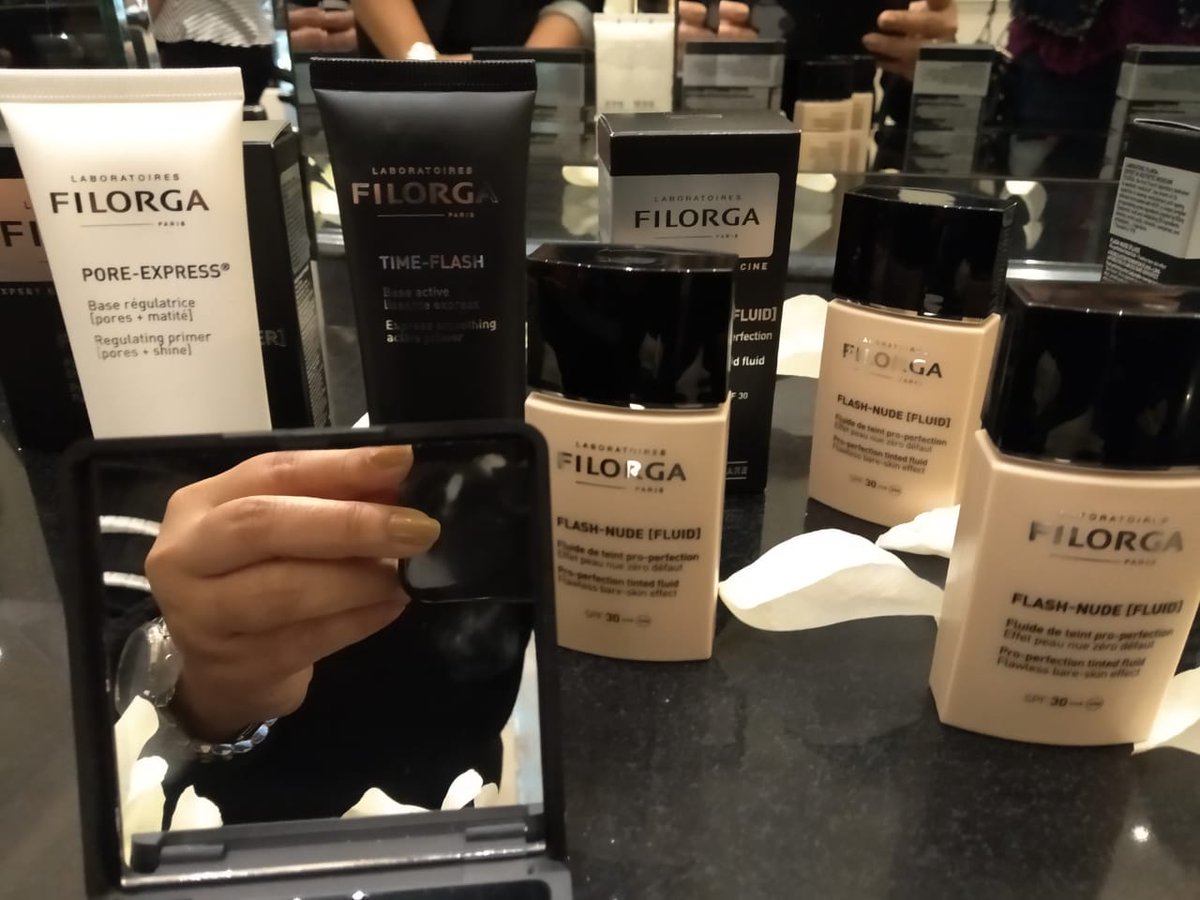 Dubaiprnetwork's tweet photo. Filorga Launches FLASH-NUDE Collection! Active make-up for a flawless bare skin effect! #Filorga #flashnude #collection #makeup #skincare #skineffect #beautyeffect #skincaretips #skincareroutine #nudelovers #mydubai #dxb #dubaievent #dubaiprnetwork
https://t.co/xbAXLChorc https://t.co/8TNBQC54za