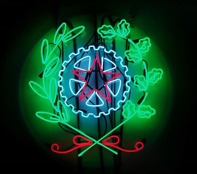 Happy to be the #curator of #LineaDiPrincipio @fondazioneberengo with works by #NemanjaCvijanovic and #GiovanniMorbin. Opening is 7 December 6 pm at Palazzo Franchetti in #Venice. The show is part of #radical conceived by #penzofiore #neon #NeonLight https://t.co/JsZx5Y2RC0