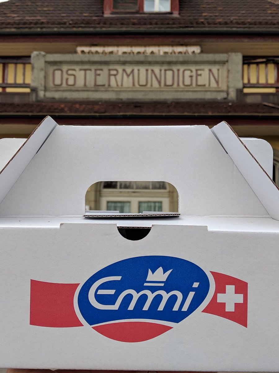 TobiasLuethi's tweet photo. Betriebsbesichtigung und Qualitätskontrolle. #fondue #caffelatte #glace. Alles überwacht mit #MicroStrategy und #Polynorm https://t.co/S0y2nOJSYx