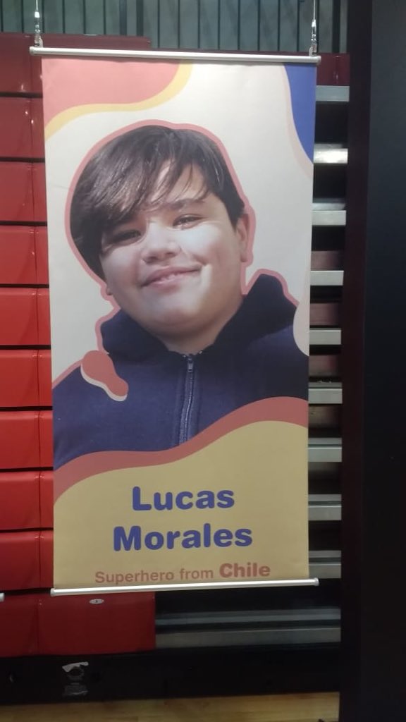 cmds_nunoa's tweet photo. Desde Taiwán 🇹🇼 nos llegan estas fotos de Lucas y Hernán, quienes junto a su profesora Claudia Elizalde están representando a 🇨🇱 y #Ñuñoa en el #BeTheChangeConference mostrando su exitoso proyecto de huerto escolar sustentable en su colegio. @MuniNunoa @andreszarhi @MMAChile https://t.co/FchxYw1HJL