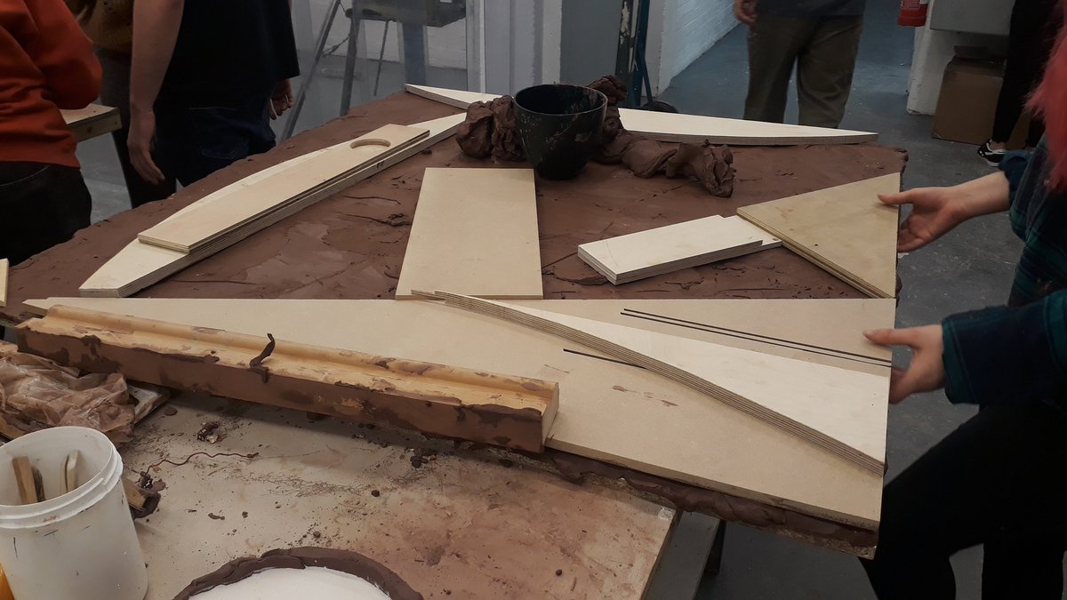 Action from yesterday's Yr1 sculpture workshoped by Dr Sarah Horton  &amp; Desmond Brett exploring baso &amp; alto relief sculpture with brilliant support from the 3-D technicians Jim, James and Stephen. Next week: aluminium casting! #sculpture #reliefsculpture #basorelievo #WeAreNUA