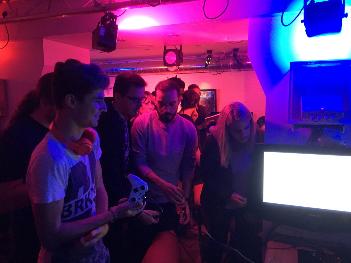 Toast_Buds's tweet photo. Our first Play Testing event happened yesterday ! About 40 people came to try out games and show their own, it was a real pleasure to see all you guys !

We'll organize another event next month ! Stay Tuned !

#indiedev #gamedev #indiegamedev https://t.co/NNDs50ilxP