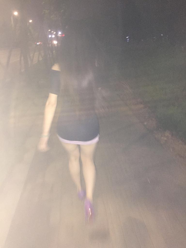 跟老婆夏天出去玩露出。 https://t.co/620J1w4CNe