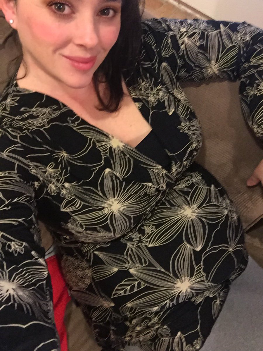 LORIAW85's tweet photo. 👶 in the making.... loading.... https://t.co/LyaZZkhCh6
