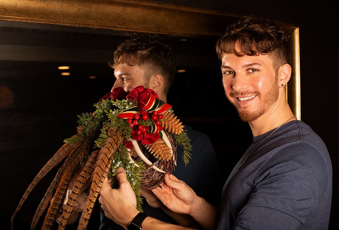 Mellow Mink is getting into the holiday spirit with new decor, two new beers (debuting later this week), and a live band on Saturday night. 

The taproom is open Wednesdays 2pm-10pm!

#holiday #taproom #craftbeer #decor #interiordesign #mellowmink #pennsylvania #mechanicsburgpa