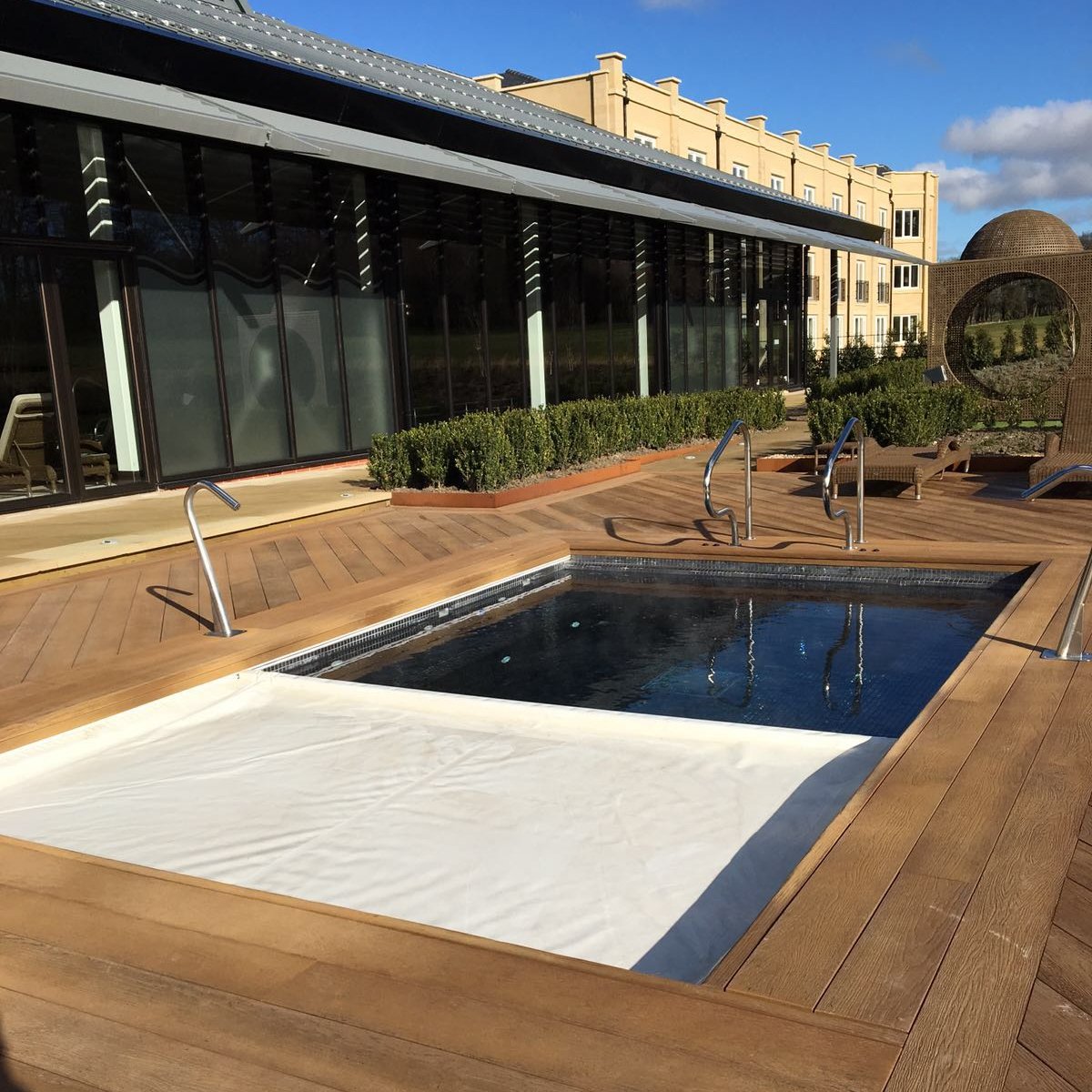 HotTubSwimSpaCo's tweet image. Need a cover for your #SwimSpa? We supply &amp;amp; install one of #Europe's Leading #SafetyCover manufacturer's products, so you can trust that your #Pool or #SwimSpa will be protected ow.ly/CFMN30mNkAN