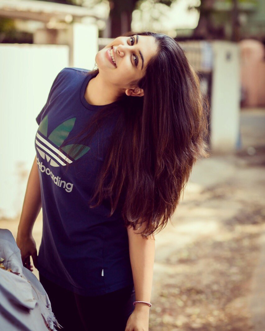 TheNewsof9's tweet photo. A Lovely pic of #MajimaMohan 😍 https://t.co/6lU1HsL2fA