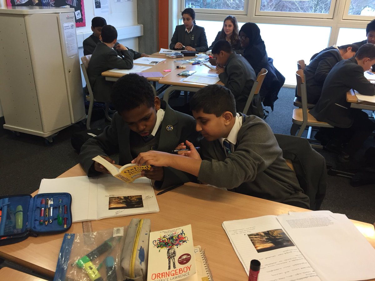 EnglishHHS15's tweet photo. “The wrecking waves clawed against the chocolate coast” - year 7 excited about choosing the best words for their creative writing! https://t.co/SLLMzYG3yo