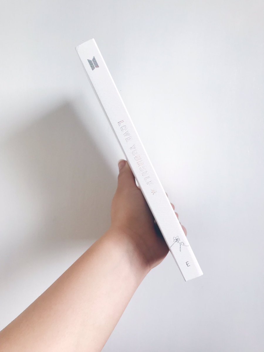 kuroopjm's tweet photo. bts ly: her album giveaway! 
(version e, with namjoon photocard)

↳  must be following
↳  retweet for an entry
↳  worldwide &amp; free shipping 
↳  ends dec 25
↳  reply with photos of bts 
↳  good luck ♡

@BTS_twt https://t.co/Ya7gCWNjuS