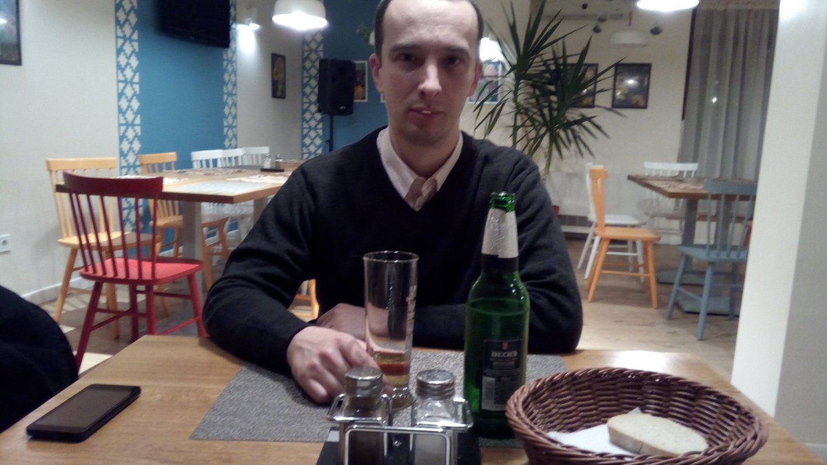 DjCrystino's tweet photo. When are pancakes eaten? When celebrating the launch of the new mix: TRANCE MOTION VOL. 39. 😋🥞🍻✌️
https://t.co/J55BxgSHWn
#Trance #TranceFamily #progressive #djcrystino #TM39 #EDM #EDMFamily #House #techno #psytrance #puretrance #djlife #outnow https://t.co/THldjqWdpZ