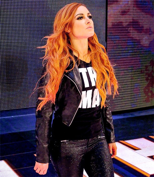 Wwe becky lynch 2022. бекки линч. бесплатный бэки. ребекка куин. бэкки линч 2018.