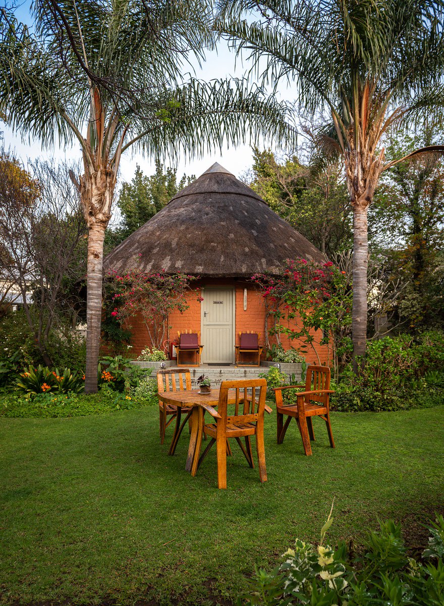 simglobCom's tweet image. Widzieliście już nasz profil na #Pinterest ? Jeśli nie, to zapraszamy również tam! A stamtąd wprost na #blogger, gdzie przeczytać możecie najnowszy wpis o #RPA . Byliście kiedyś w Afryce? Może właśnie w RPA? Podzielcie się wspomnieniami!
pl.pinterest.com/pin/6674476072…
#południowaAfryka