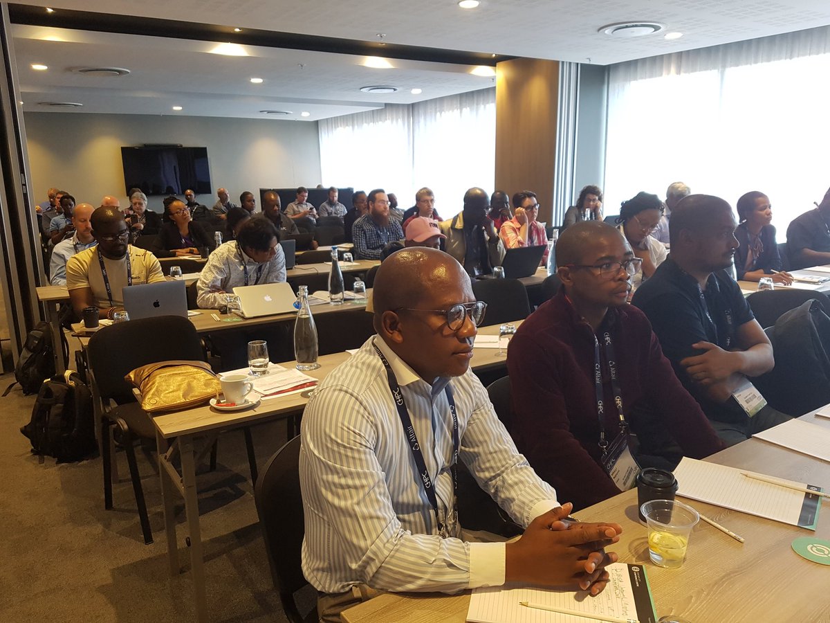 DirisaNicis's tweet photo. #CHPCCONF2018 DIRISA Track at the CHPC Conference is very well attended.. engaging and informative. Do join us!! #CHPC #DIRISA #CHPCCONF #NICIS #CSIR @CSIR @dstgovza @chpc https://t.co/0pbVftsS3o