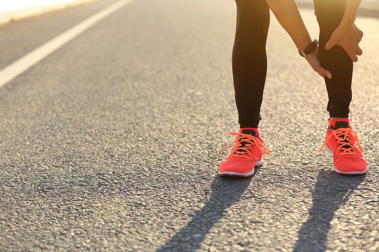 runnersworldza's tweet photo. The Best Ways To Treat &amp; Prevent Shin Splints For Good! https://t.co/lAXTOWlNAo https://t.co/oiRKTh16C7
