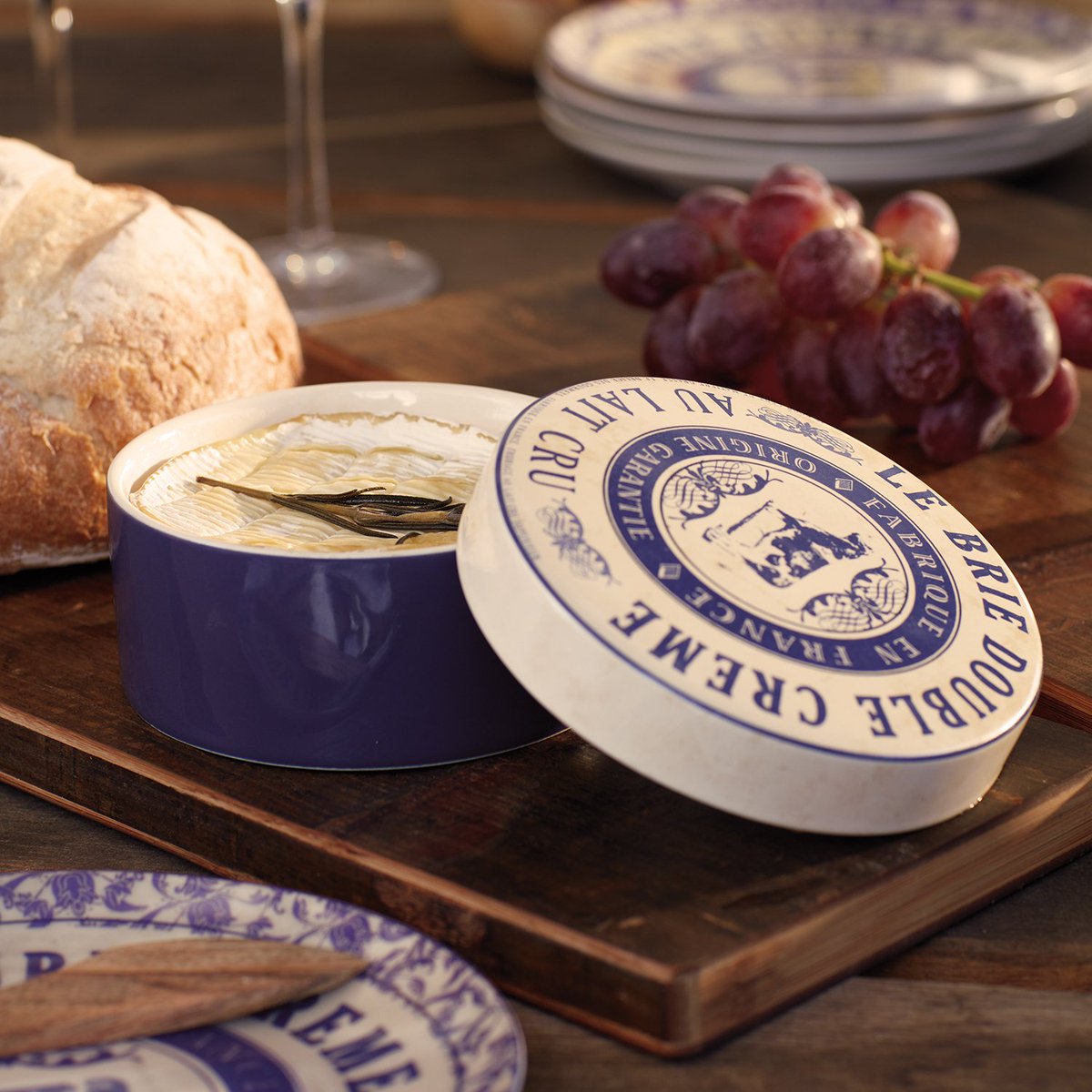 creativetops's tweet image. Is there anything that gets guests more excited than delicious melted cheese with buttery crusty bread? Include some cheese bakers filled with gooey camembert and brie to add an amazing warm twist to your cheese offering: creative-tops.com/brands/creativ…