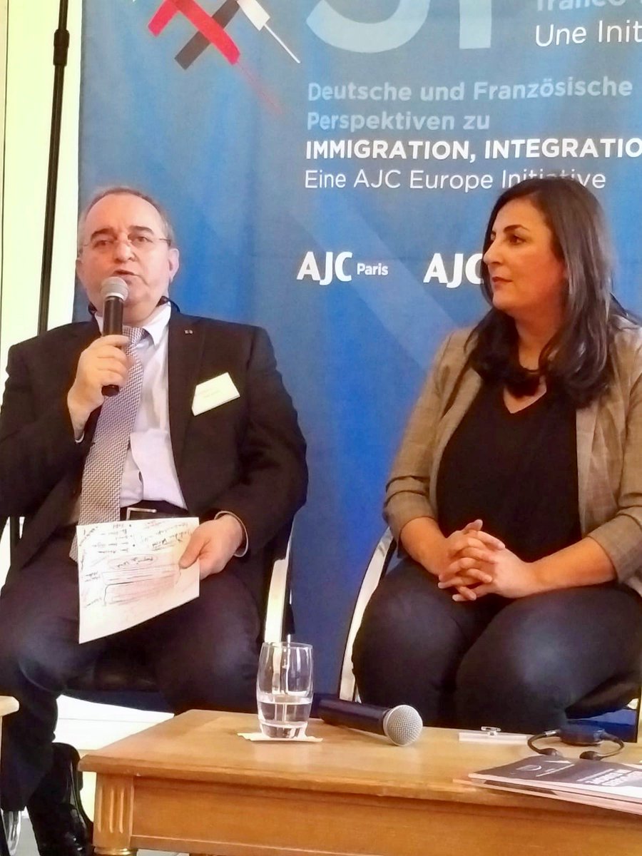 ethnomimi's tweet photo. Had the honour to participate in a discussion on "Immigration, Integration,  Identity“ at a really great AJC conference in Paris today. I'm saying: the problem is not migrants, refugees or integration. »Le nationalisme, c'est la guerre!« (François  Mitterand) https://t.co/e1Y4BysVGA