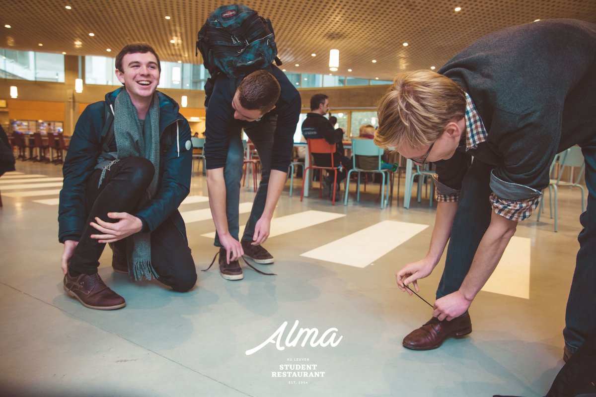 almakuleuven's tweet photo. Morgen is het zover! De sint komt naar de Alma! Geniet van een heerlijke lunch op kousen en je schoentje zal gevuld zijn 👌😍 https://t.co/IBcmSSXVvd