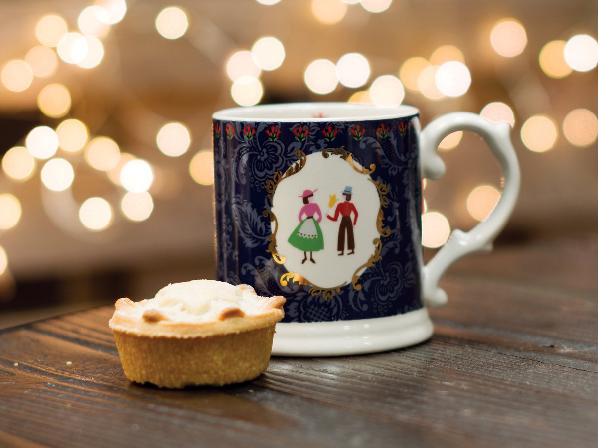 creativetops's tweet image. Has anyone else lost count of how many mince pies they've eaten this month?