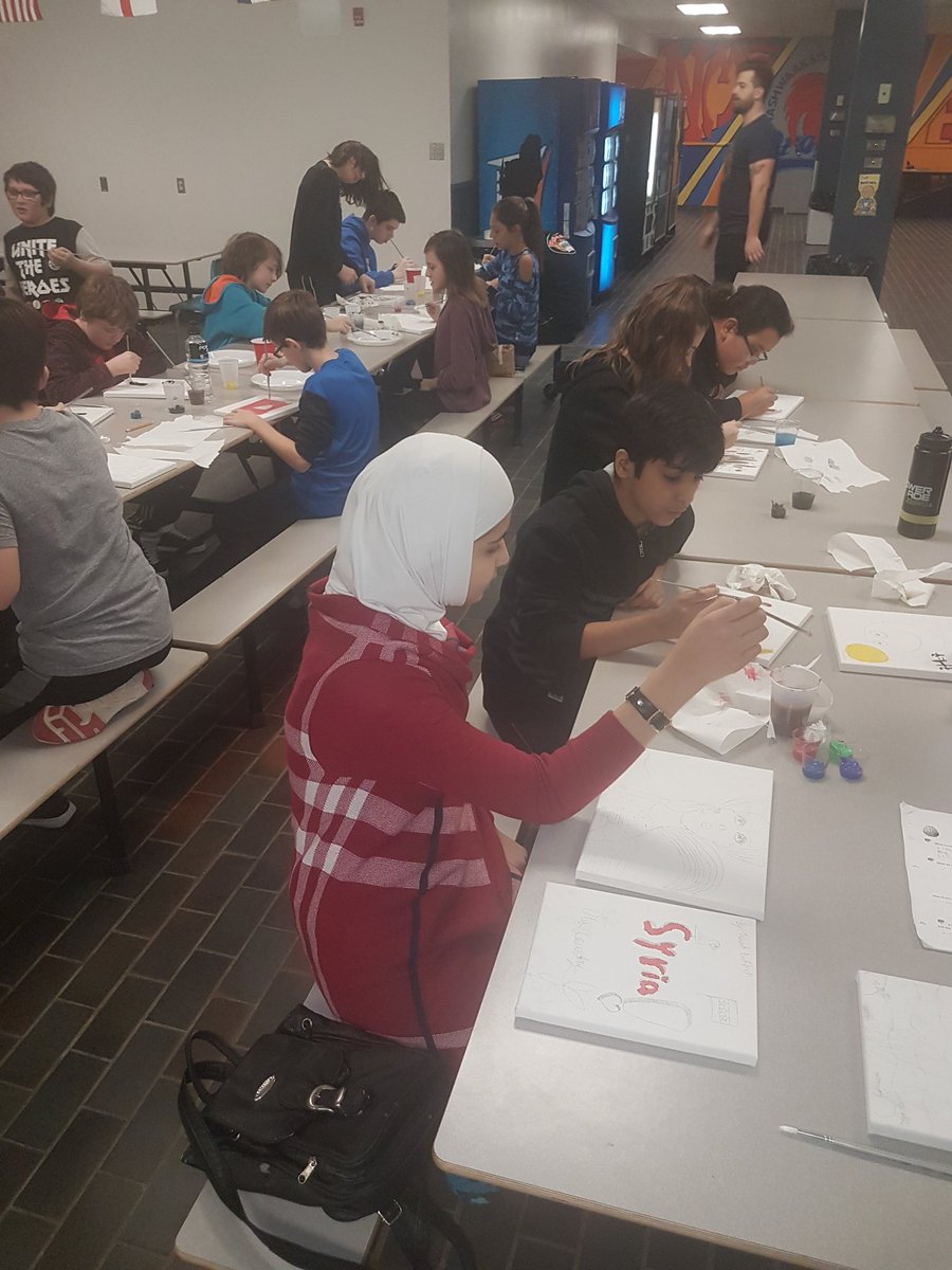 JillJoh43789680's tweet photo. Wow...what an awesome few weeks prepping for our Art project funded by the Fredericton Art Alliance! Great initiative. #nasismiddle #thinkplay #asdw #globalminds #FAA #criagbudovitch https://t.co/Yo0KOXOrkF