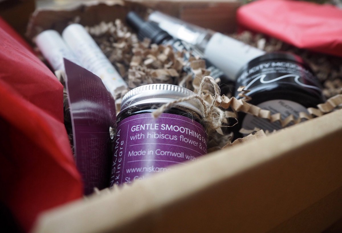 allforliving's tweet photo. NEW: If you prefer ethical, green beauty then head over to my blog and find out what’s in @natbeautybox “Skin Saviours” beauty box. You’ll not be disappointed! 🌿
https://t.co/k2wK3rXRC8

@LovingBlogs @sincerelyessie @UKBlogRT @BFblogrt_ https://t.co/73JUeA1lId