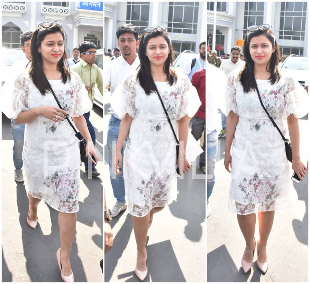 MannarafanD's tweet photo. Stunning in white my #man 😍😍😍😘😘❤❤❤❤👌👌👌👌 @memannara https://t.co/5LzOEkfUjN