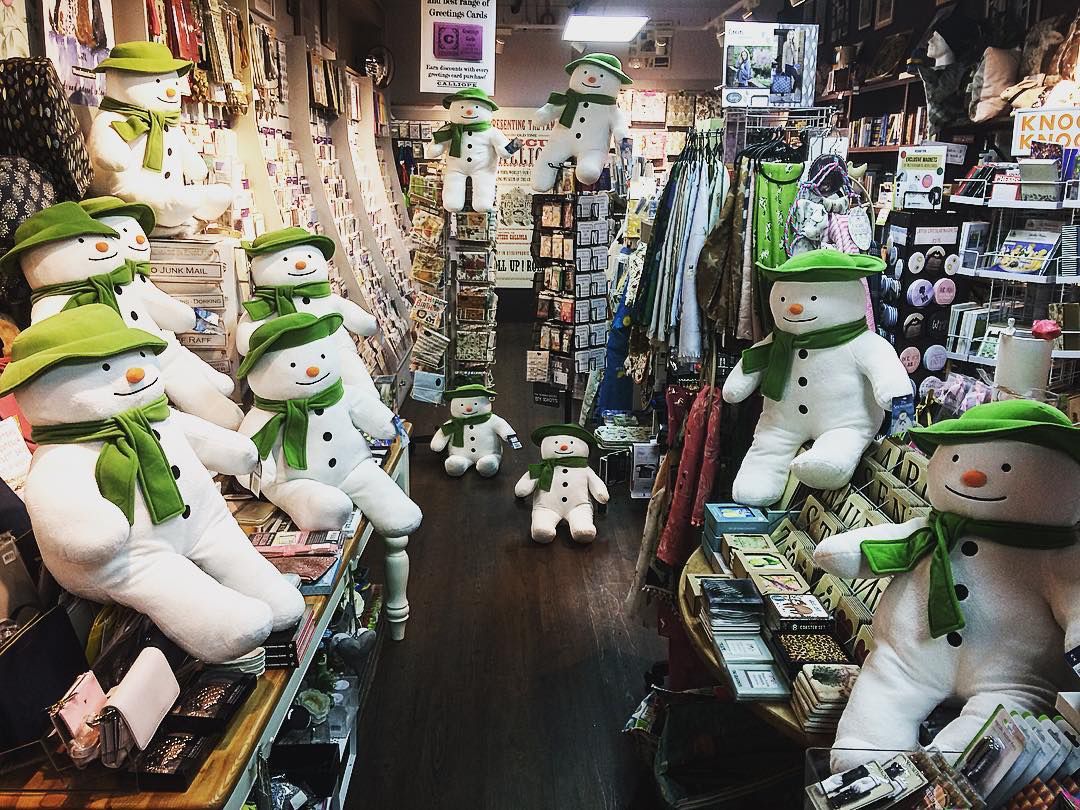 HelloDorking's tweet photo. Forget the gift giving guides! #ShopLocal at @CalliopeGifts and find your perfect gift for everyone in your life. #snowmanforever #repost https://t.co/pKf2tQUTgL