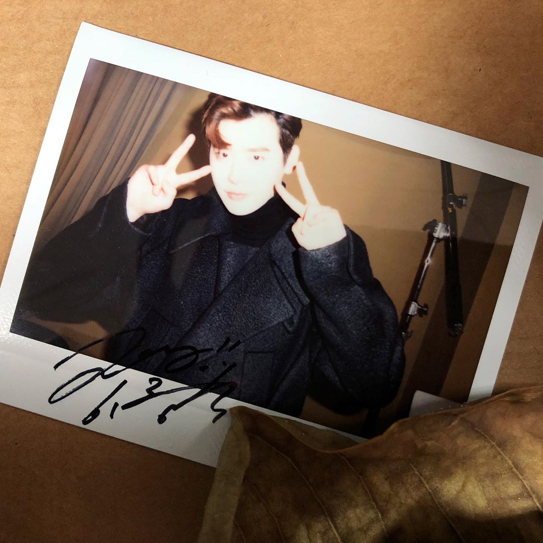 RzZeid's tweet photo. highcutstar IG Update #LeeJongSuk [HighCut Event] 

https://t.co/tpszV7YAY4 https://t.co/5qlQmh2yzs
