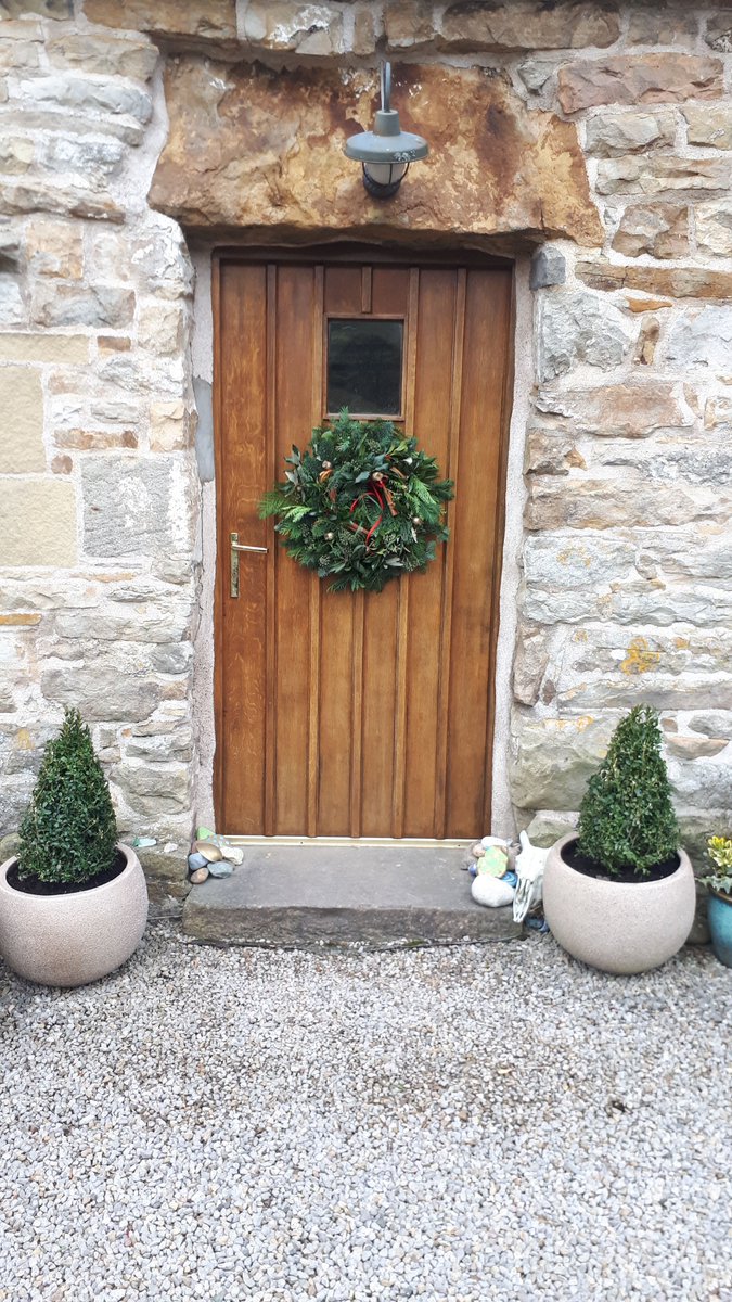 RF_Langleys's tweet photo. As a result of our Wreath Making Masterclass @bowcliffehall, it is great to see the wreaths pride of place during this festive period! #wreathmaking #whichisyourfavourite https://t.co/sxcat7JsPx