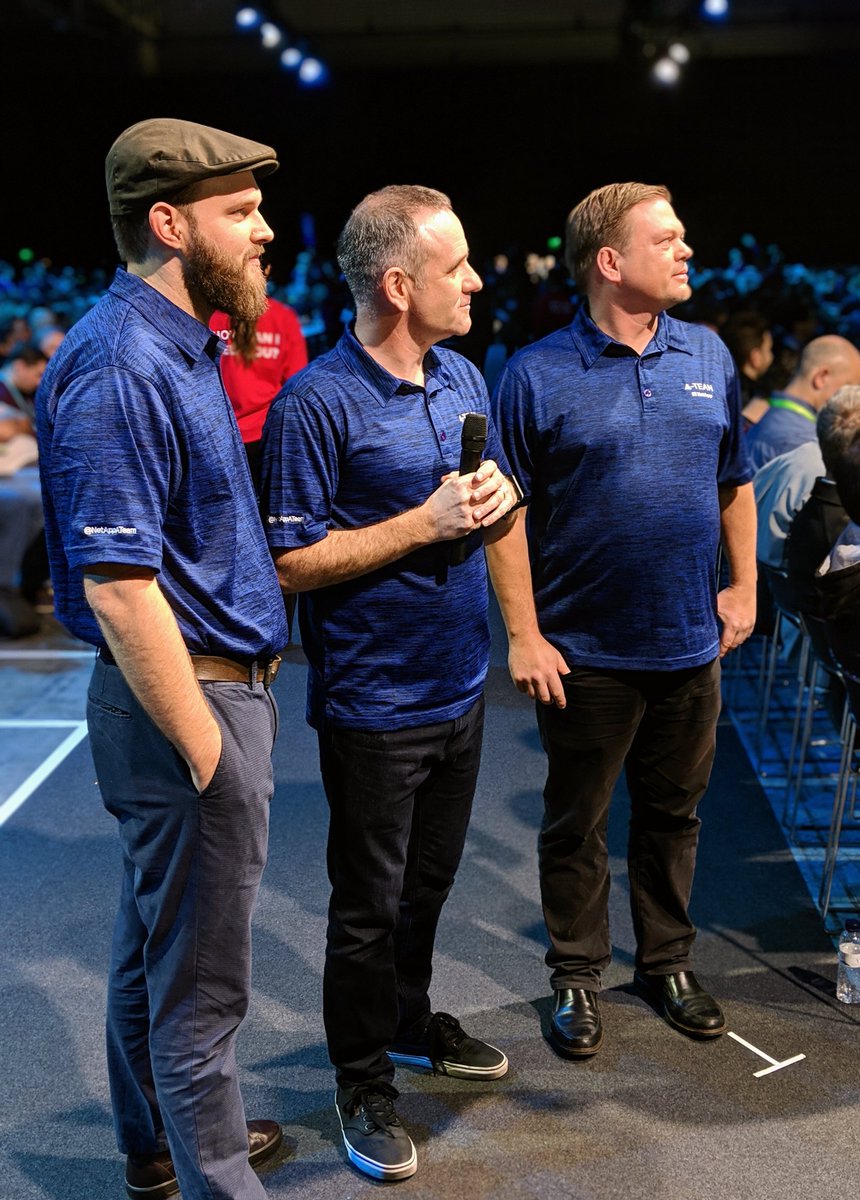 damknight's tweet photo. @NetAppATeam @ajbergh @phoebegoh @pjhilgers @mcbride_ruairi @paula_maria @jaysmestad @techstringy @underkenya Looking great @NetAppATeam at #Netappinsight https://t.co/yYN2HvVCDM