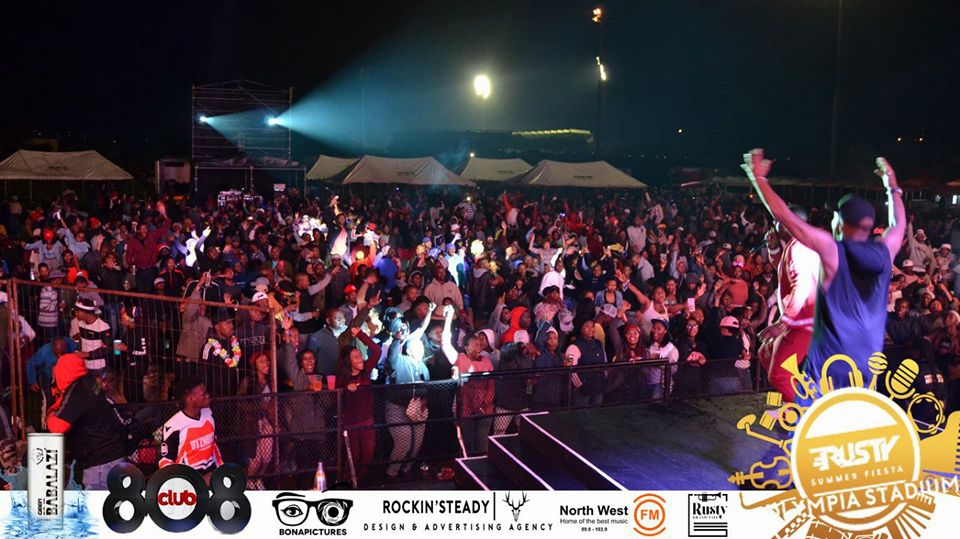 NitelifePartyCa's tweet photo. TH⬇️S WEEK
⠀
🌞🥂🍾 @rusty_fiesta Presents #RSF2018 with @CassperNyovest x @RealBlackMotion x @okmalumkoolkat &amp; MORE
⠀
📅 08 Dec ‘18
📍 Olympia Park Stadium, NW
🎫 https://t.co/oCJYQOciAc
⠀
Contact Us &amp; Ride The Nitelife🚘🚌:
✉️ info@nitelifepartycabs.co.za
📱 084 758 7388 https://t.co/eYwyYi28ZL